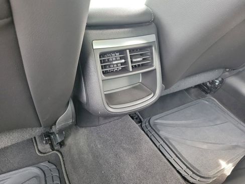 Used 2015 Chevrolet Impala LT w/ Convenience Package FWD image 14