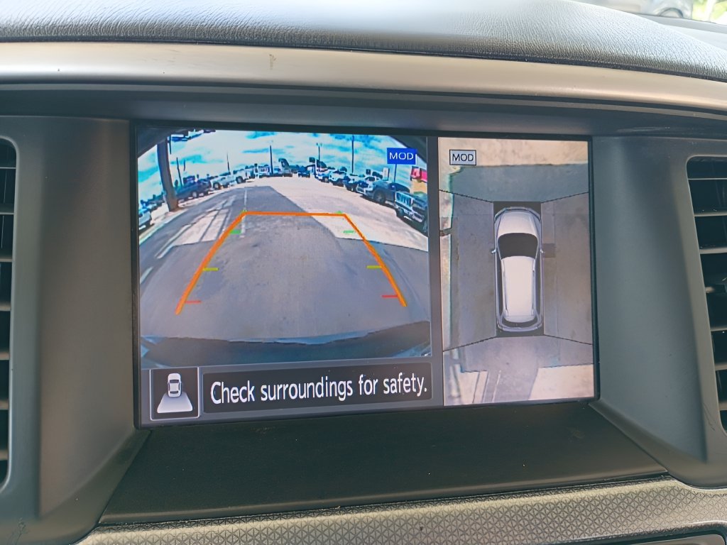 Used 2018 Nissan Pathfinder SL w/ Midnight Edition Package AWD/4WD image 5
