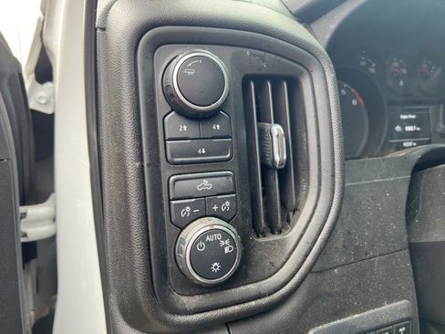 Used 2020 Chevrolet Silverado 2500 W/T w/ WT Convenience Package image 9