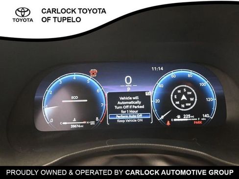 Used 2024 Toyota Highlander Limited image 19