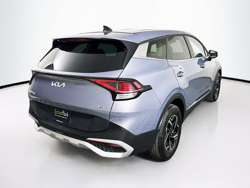 Used 2025 Kia Sportage LX image 9