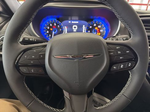 New 2026 Chrysler Pacifica Select w/ S Appearance Package image 8