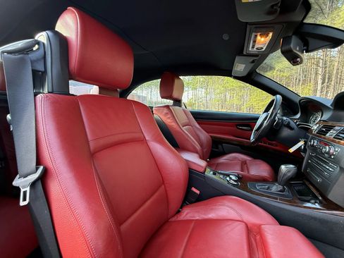 Used 2008 BMW 335i Convertible image 16