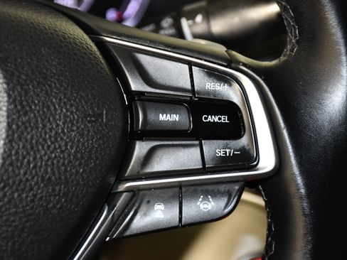Used 2018 Honda Accord EX-L image 21