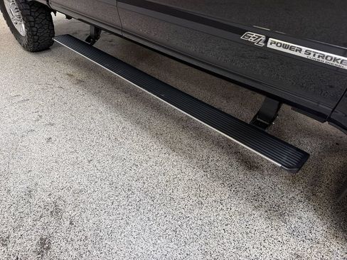 Used 2019 Ford F250 Platinum w/ Platinum Ultimate Package AWD/4WD image 48
