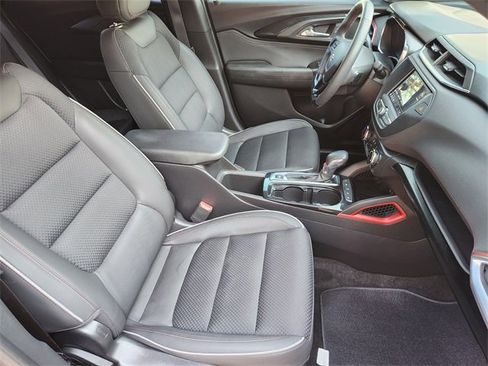 Used 2022 Chevrolet TrailBlazer RS image 10