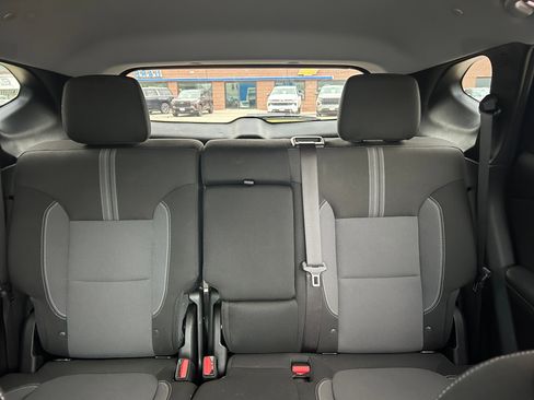 Used 2025 Chevrolet Blazer LT image 27