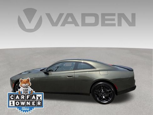 Used 2026 Dodge Charger Scat Pack AWD/4WD image 2