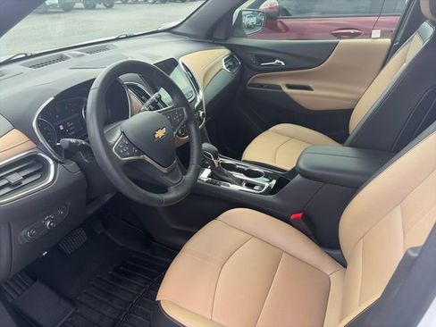 Used 2022 Chevrolet Equinox Premier FWD image 26