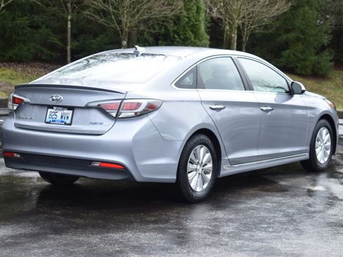 Used 2017 Hyundai Sonata SE image 8