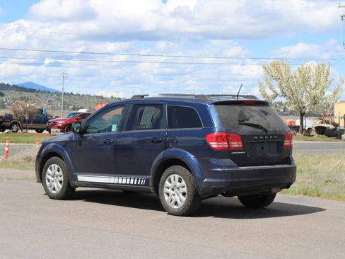 Used 2018 Dodge Journey SE w/ Connectivity Group image 3