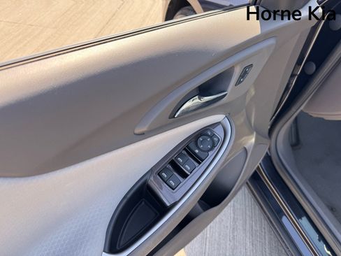 Used 2022 Chevrolet Malibu LS w/ LPO, Convenience Package 1 image 11