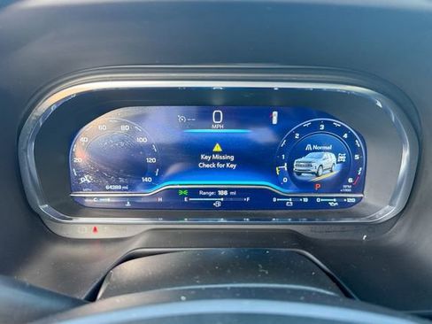 Used 2024 Chevrolet Tahoe LT image 16