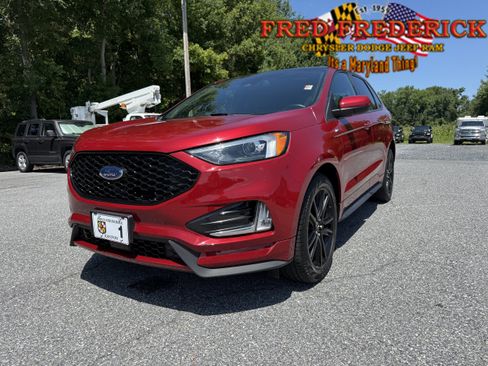 Used 2023 Ford Edge ST-Line AWD/4WD image 3