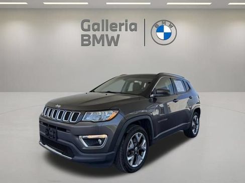 Used 2018 Jeep Compass Limited w/ Navigation Group AWD/4WD image 1