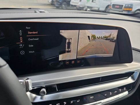 New 2026 Cadillac Lyriq Luxury image 35