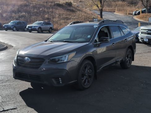 Used 2020 Subaru Outback Onyx Edition XT w/ Popular Package #2 image 3