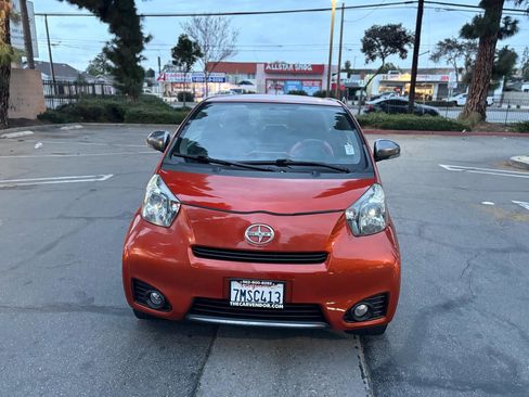 Used 2012 Scion iQ image 5