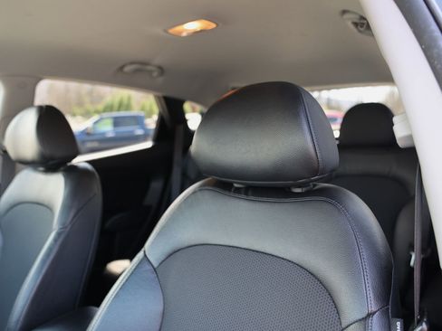 Used 2015 Hyundai Tucson SE AWD/4WD image 18