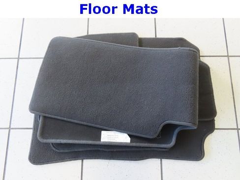 Used 2024 Chevrolet Equinox LT image 36