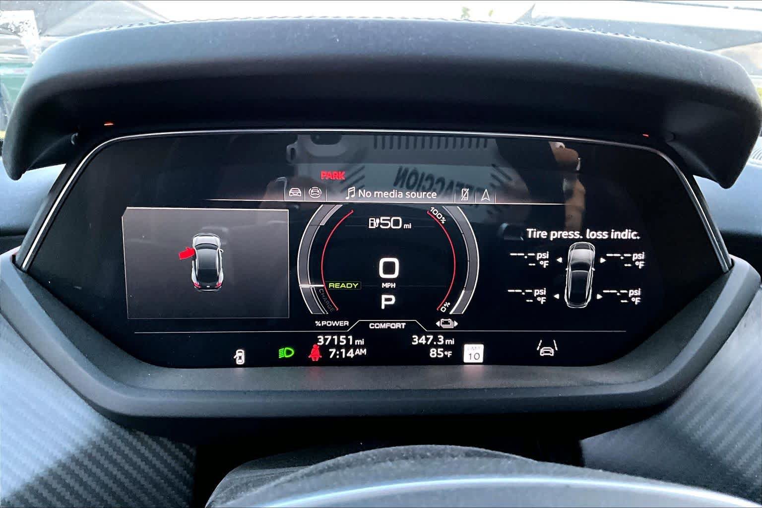 Certified 2024 Audi RS e-tron GT w/ Carbon Performance Package AWD/4WD image 24