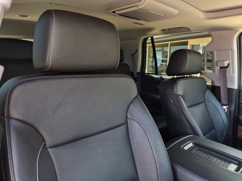 Used 2017 Chevrolet Tahoe Premier AWD/4WD image 15