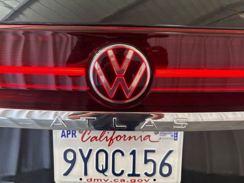 Used 2026 Volkswagen Atlas SE AWD/4WD image 13