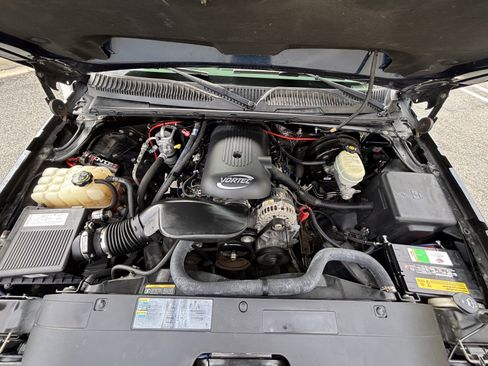 Used 2007 Chevrolet Silverado 1500 LT w/ Onstar Plus Package image 17