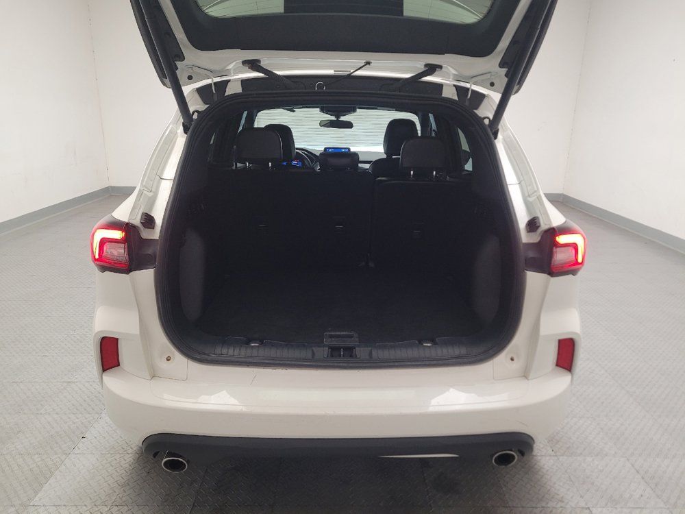 Used 2023 Ford Escape ST-Line w/ Equipment Group 301A FWD image 29