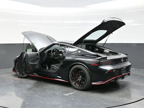 Used 2024 Nissan Z NISMO w/ Floor Mat Package image 47