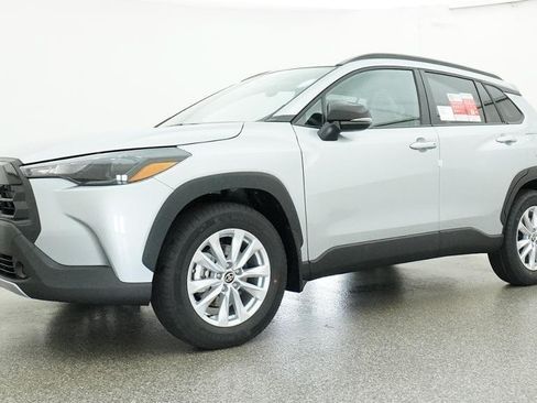 New 2026 Toyota Corolla Cross LE FWD image 6