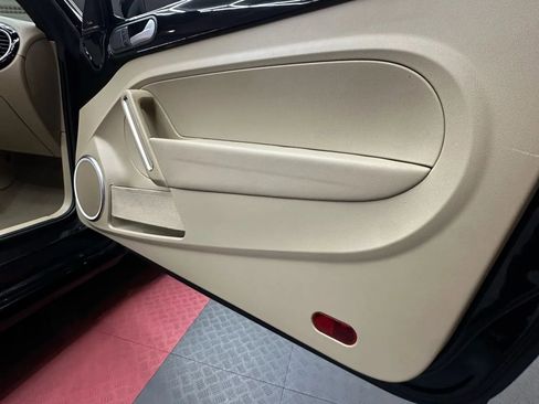 Used 2015 Volkswagen Beetle 1.8T image 28