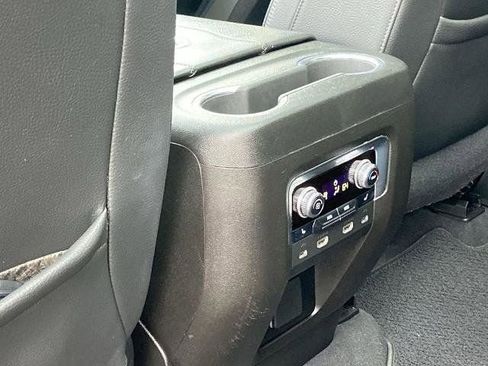 Used 2021 GMC Yukon XL Denali w/ Denali Ultimate Package image 18