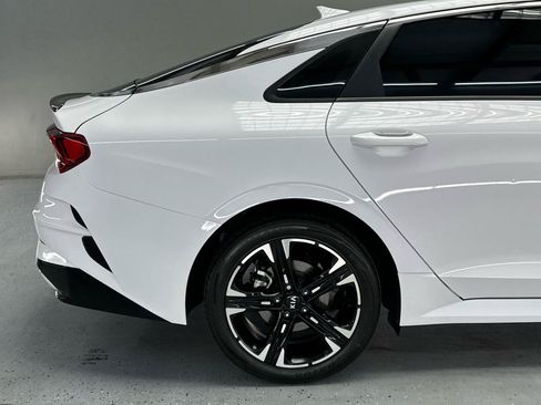 Used 2021 Kia K5 GT-Line FWD image 10