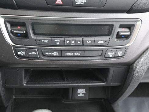 Used 2017 Honda Ridgeline Sport image 16