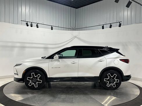 Used 2023 Chevrolet Blazer RS w/ Driver Confidence II Package AWD/4WD image 16