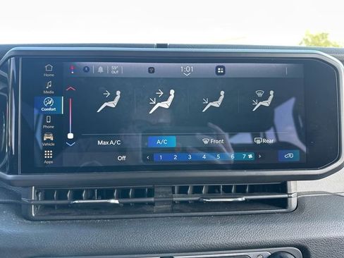 Used 2024 Jeep Wrangler Sport S image 35