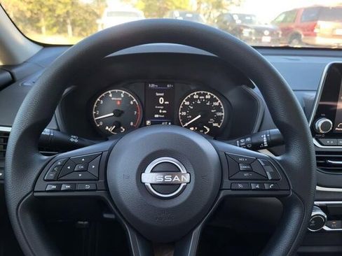 New 2025 Nissan Altima 2.5 S image 6