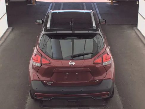 Used 2020 Nissan Kicks SR FWD image 4