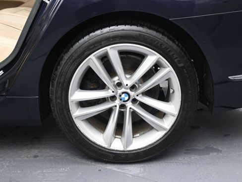 Used 2018 BMW 750i xDrive image 15