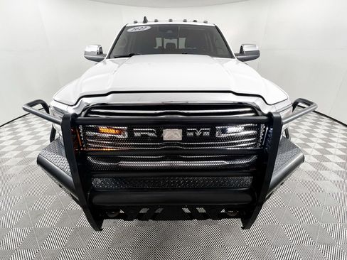 Used 2022 RAM 2500 Laramie w/ Safety Group B image 2