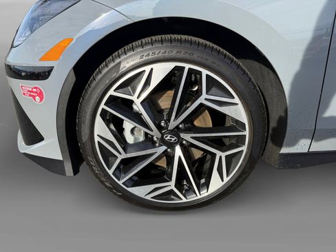 Certified 2024 Hyundai Ioniq 6 SEL image 9