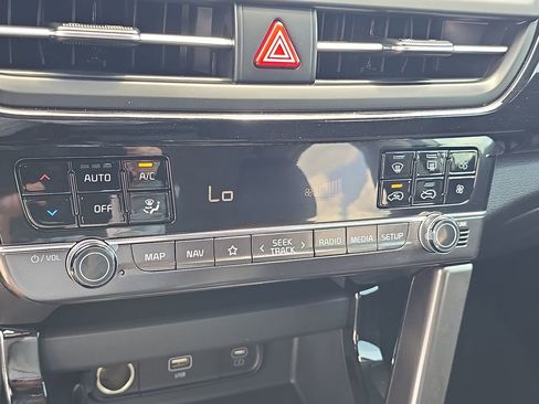 New 2026 Kia Seltos S FWD image 23