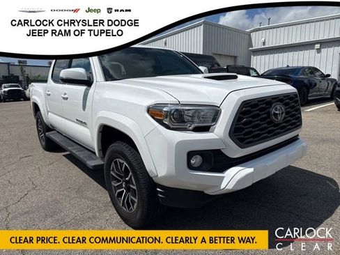 Used 2021 Toyota Tacoma TRD Sport RWD image 4
