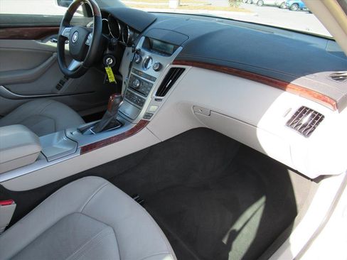 Used 2012 Cadillac CTS Luxury image 11