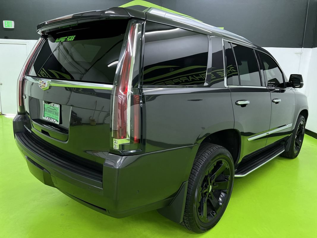 Used 2018 Cadillac Escalade Luxury AWD/4WD image 10