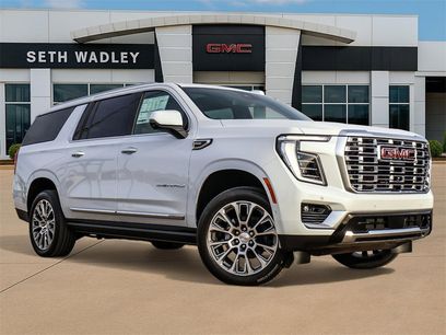 New 2026 GMC Yukon XL Denali w/ Sun & Power Step Package