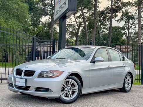 Used 2008 BMW 328i Sedan RWD image 1