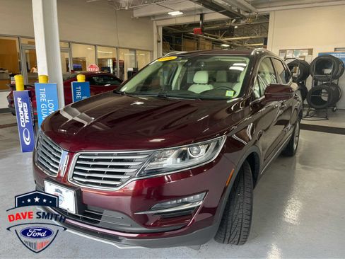 Used 2016 Lincoln MKC Select w/ Select Plus Package AWD/4WD image 3