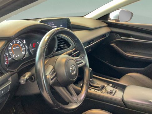 Used 2020 MAZDA MAZDA3 Sedan w/ Select Package FWD image 18